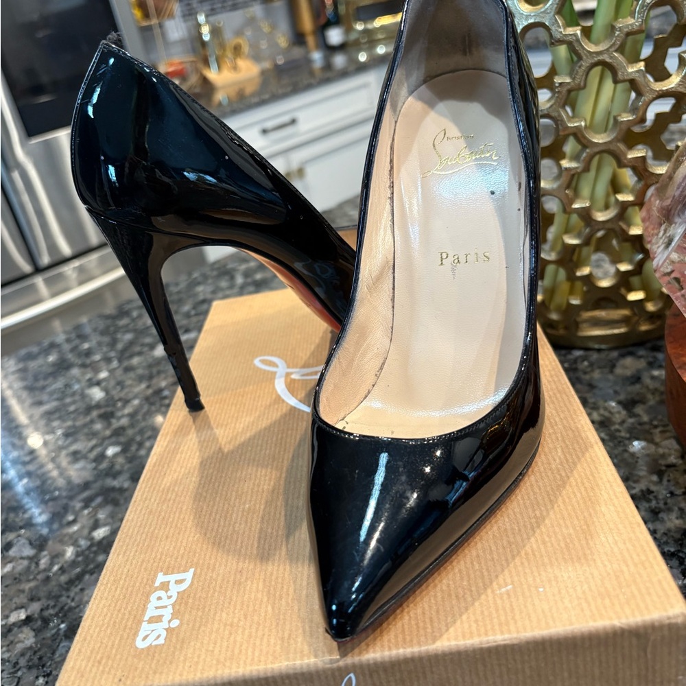SOLD Christian Louboutin Pigalle Follies 100 Patent – Black – Size 39.5 – Box